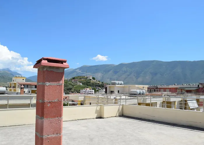 360 Degree Sea & Mountain Panorama View With Grand Terrace Apartment *