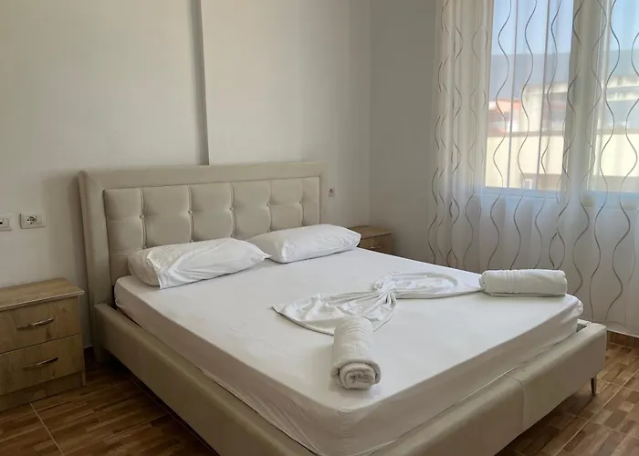 360 Degree Sea & Mountain Panorama View With Grand Terrace Apartment *
